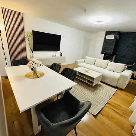 Luxus Reihenmittelhaus Apartment Karlsbad